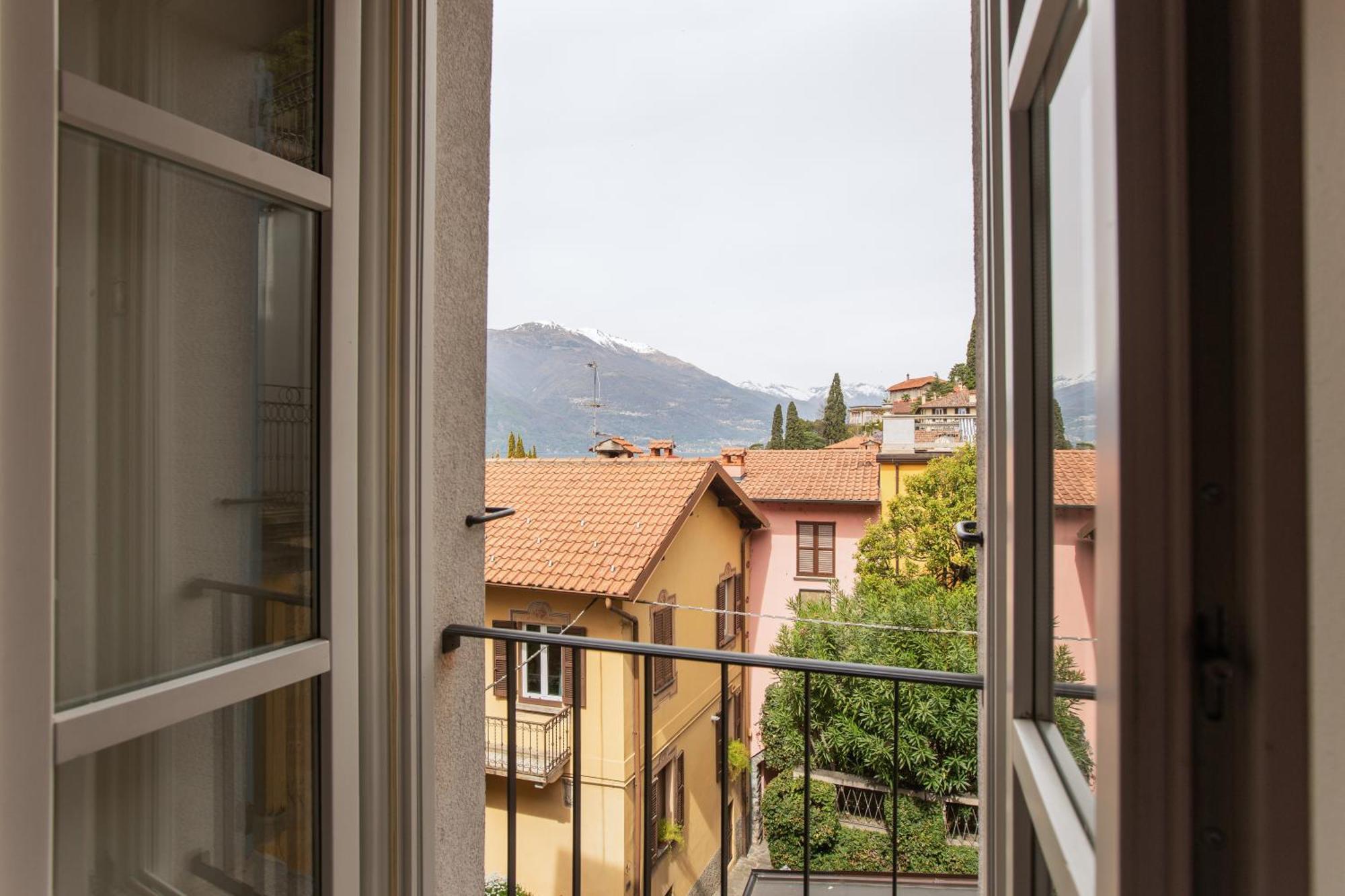 Albergo Del Sole Varenna Luaran gambar